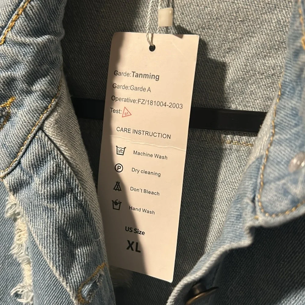 TANMING Denim Jacket - Picture 5 of 5
